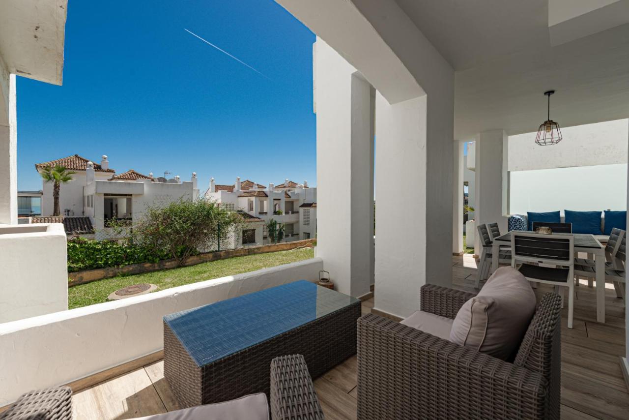 2149-Amazing Groundfloor 3 Bedrooms On Golf, Pools La La Alcaidesa Eksteriør billede