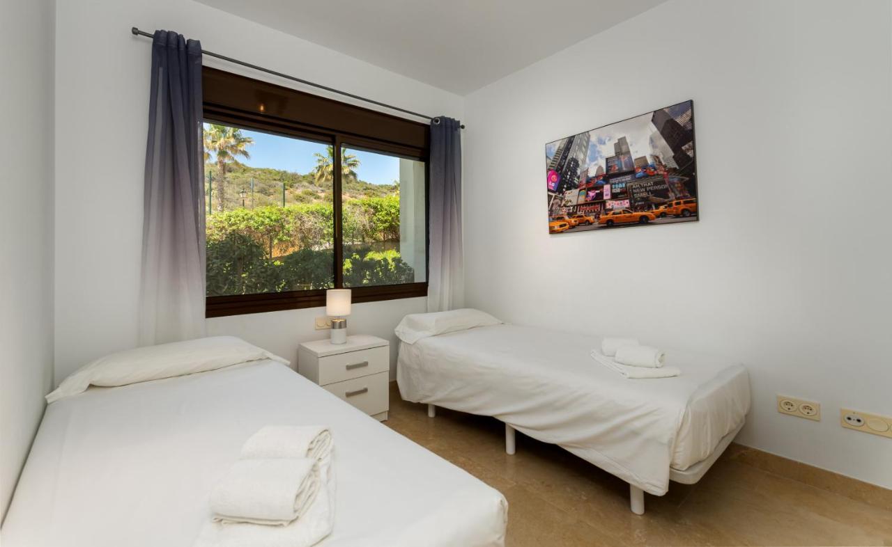 2149-Amazing Groundfloor 3 Bedrooms On Golf, Pools La La Alcaidesa Eksteriør billede